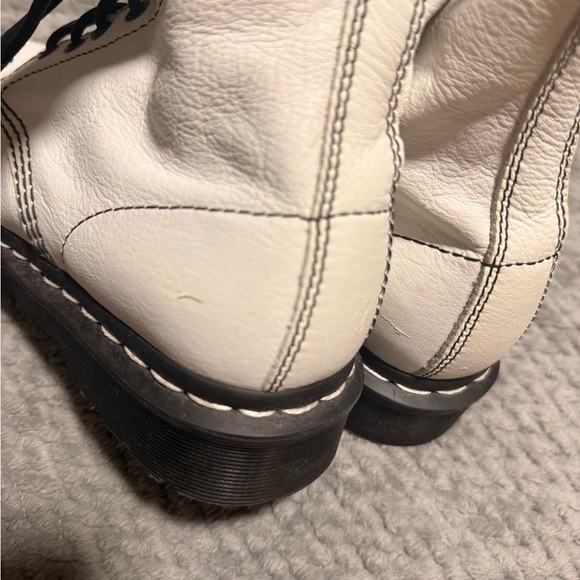 Dr. Martens - White Boots - Picture 3 of 7